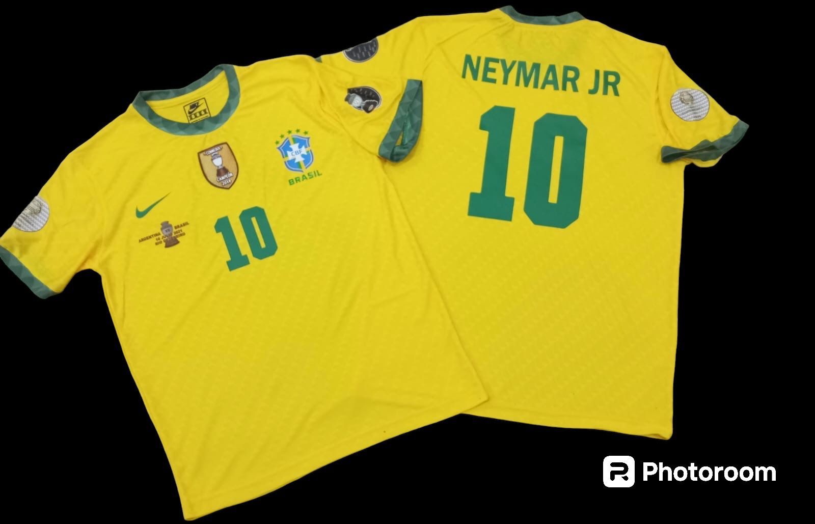 قميص البرازيل الأساسي 2019/20 مع طباعة نيمار 10 وبالشعار المعدل